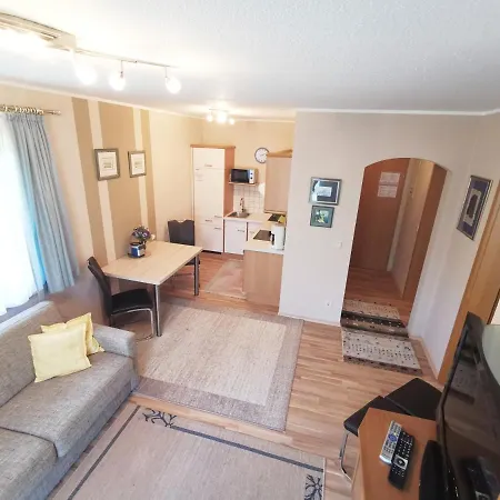 アパートホテル Ferienparadies Gutounik