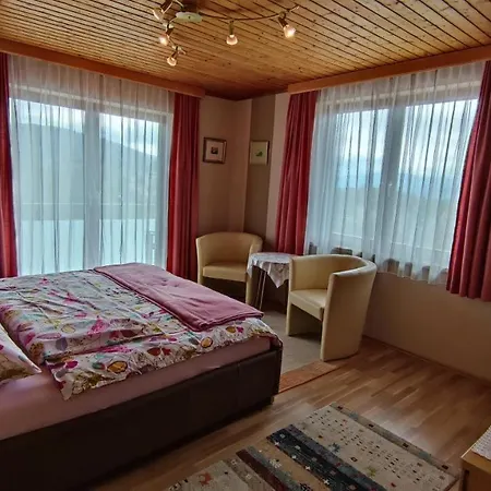Ferienparadies Gutounik Portschach am Woerthersee