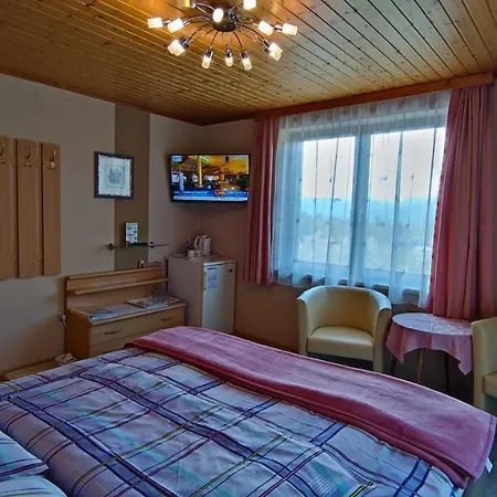 アパートホテル Ferienparadies Gutounik