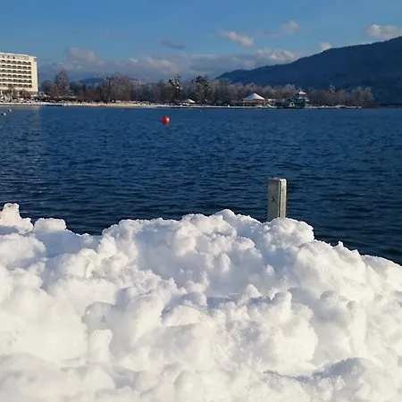 Ferienparadies Gutounik アパートホテル Pörtschach am Wörthersee