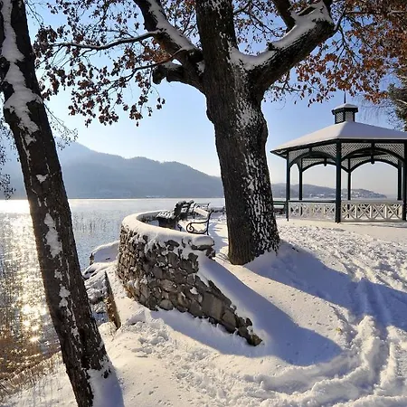 アパートホテル Ferienparadies Gutounik 4*