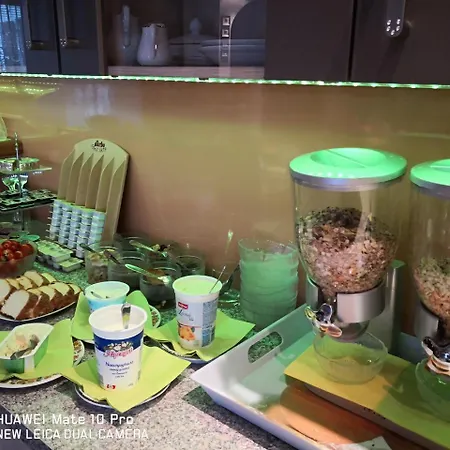 アパートホテル Ferienparadies Gutounik Pörtschach am Wörthersee