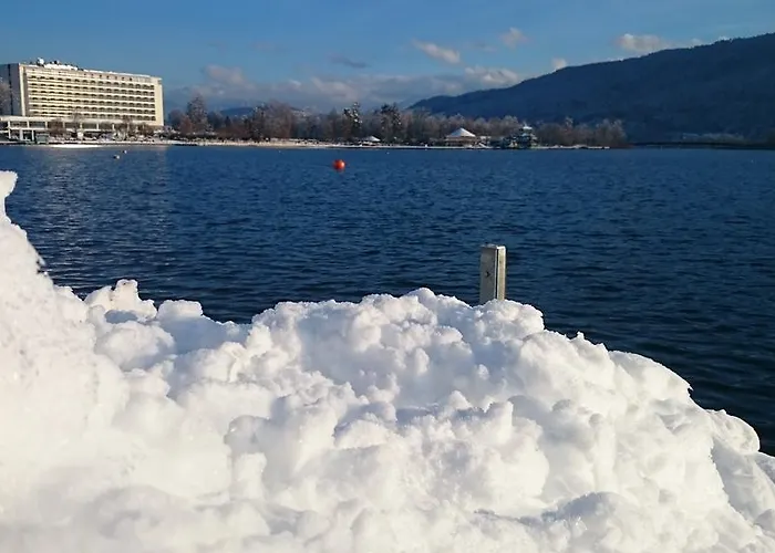 Ferienparadies Gutounik מלון דירות Pörtschach am Wörthersee
